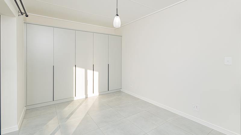 1 Bedroom Property for Sale in Sandown Western Cape